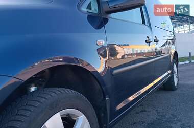 Мінівен Volkswagen Caddy 2011 в 