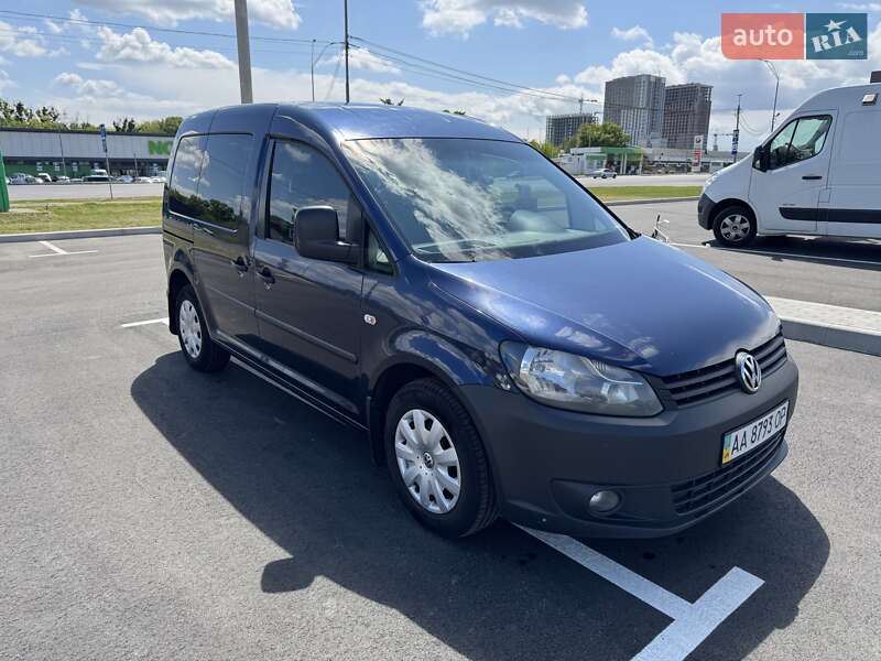 Volkswagen Caddy 2011