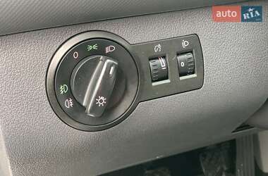 Минивэн Volkswagen Caddy 2008 в 