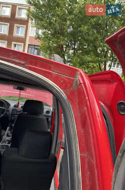 Мінівен Volkswagen Caddy 2004 в 