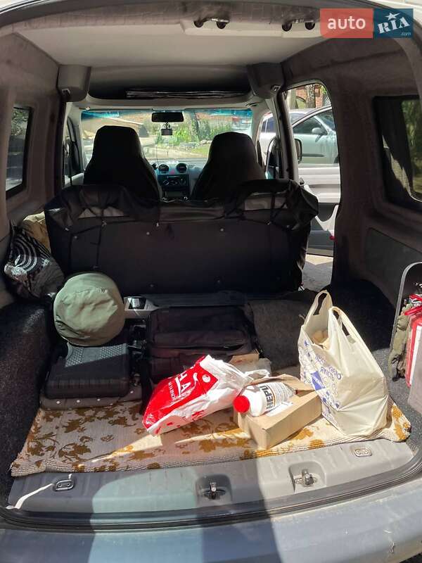Минивэн Volkswagen Caddy 2006 в Виннице