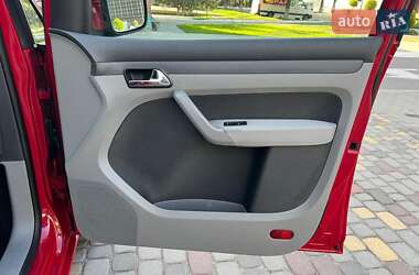 Мінівен Volkswagen Caddy 2010 в 