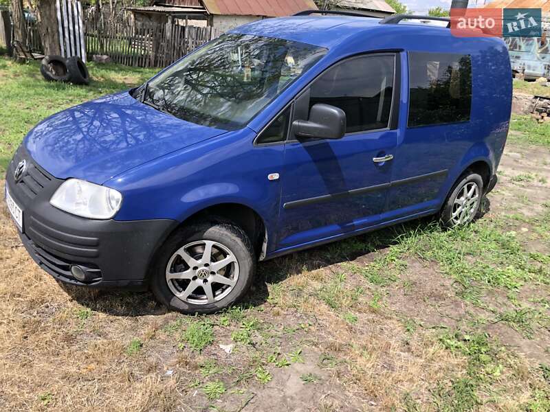 Грузовой фургон Volkswagen Caddy 2007 в 