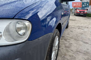 Минивэн Volkswagen Caddy 2009 в 