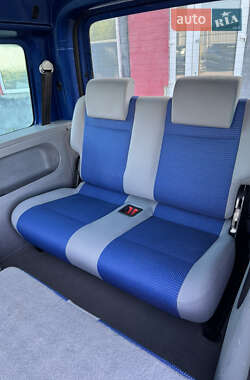 Мінівен Volkswagen Caddy 2005 в 