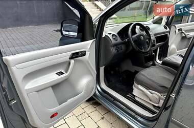 Минивэн Volkswagen Caddy 2010 в 
