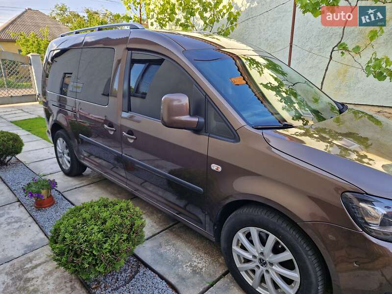Минивэн Volkswagen Caddy 2013 в Виноградове