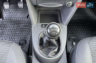 Минивэн Volkswagen Caddy 2013 в 