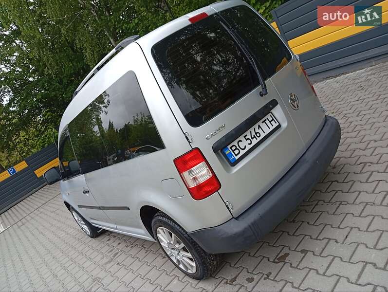 Мінівен Volkswagen Caddy 2004 в Жмеринці