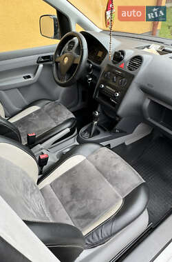 Минивэн Volkswagen Caddy 2006 в 