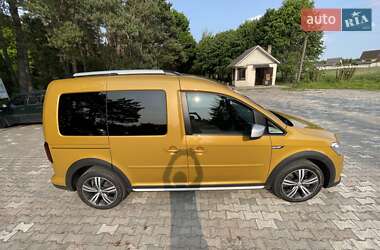 Минивэн Volkswagen Caddy 2020 в 