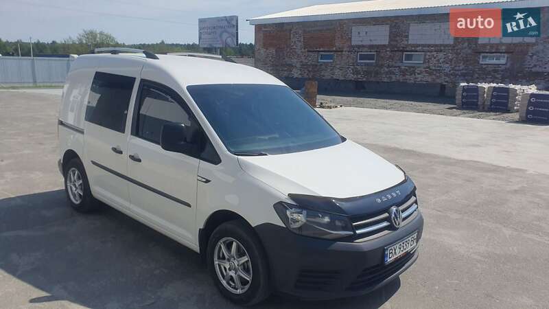 Грузовой фургон Volkswagen Caddy 2017 в Славуте