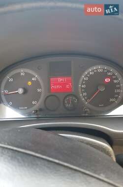 Минивэн Volkswagen Caddy 2004 в 