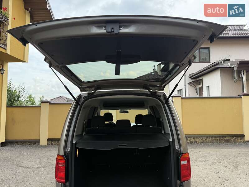 Минивэн Volkswagen Caddy 2017 в Львове