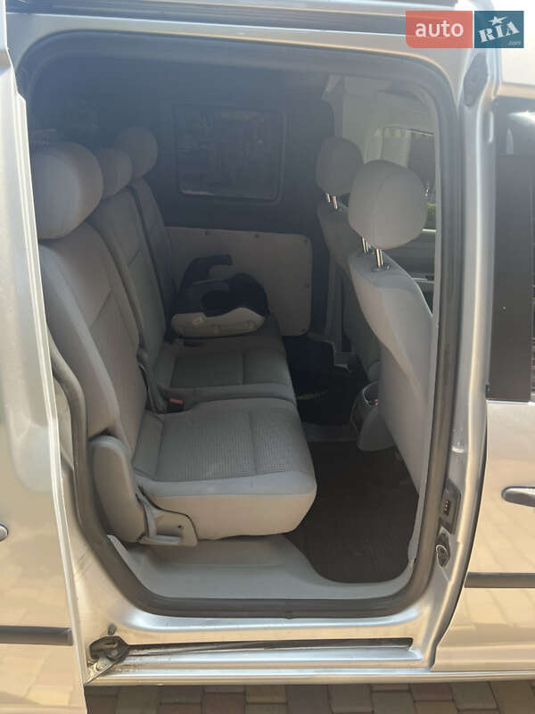 Минивэн Volkswagen Caddy 2008 в Костополе