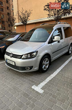 Минивэн Volkswagen Caddy 2011 в Днепре