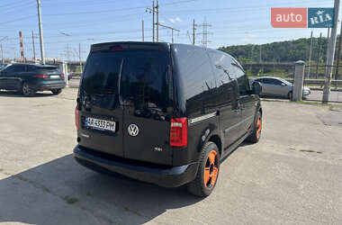 Грузовой фургон Volkswagen Caddy 2011 в 