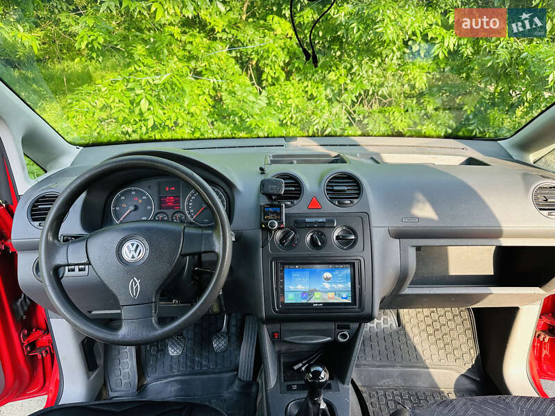 Минивэн Volkswagen Caddy 2009 в Харькове