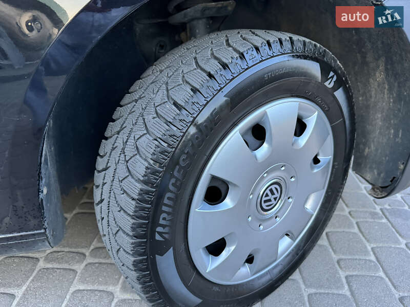 Мінівен Volkswagen Caddy 2012 в Бердичеві