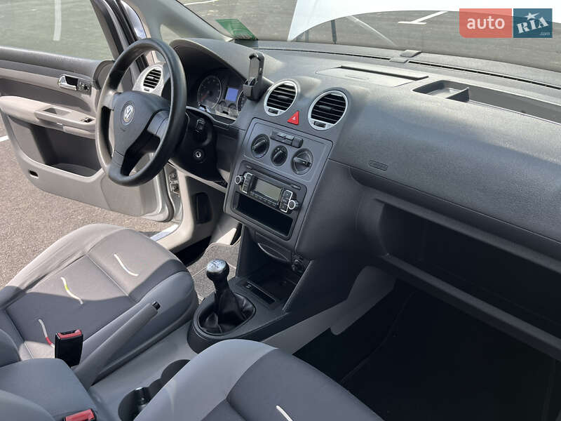 Мінівен Volkswagen Caddy 2008 в Рівному