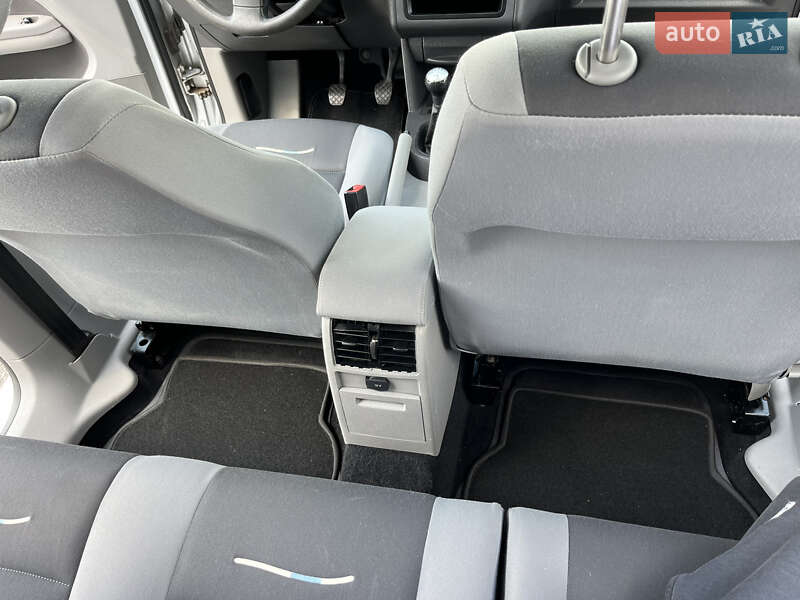 Мінівен Volkswagen Caddy 2008 в Рівному