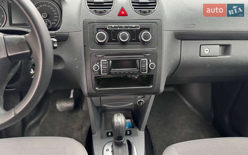Минивэн Volkswagen Caddy 2014 в Черновцах