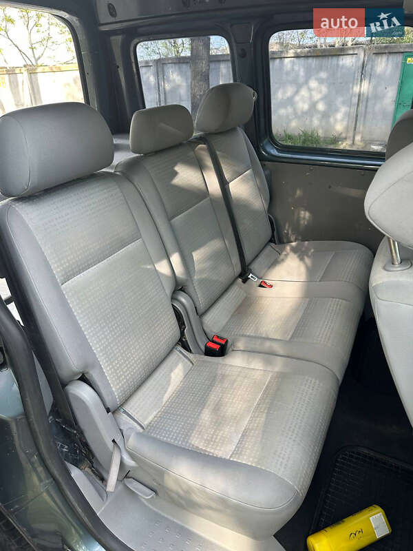 Минивэн Volkswagen Caddy 2009 в Николаеве