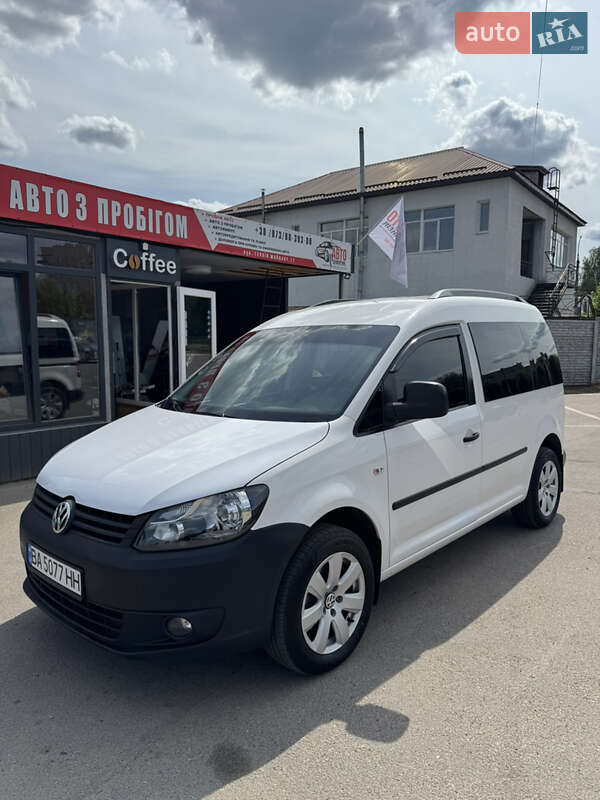 Volkswagen Caddy 2011