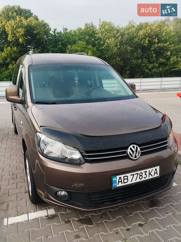 Минивэн Volkswagen Caddy 2011 в 