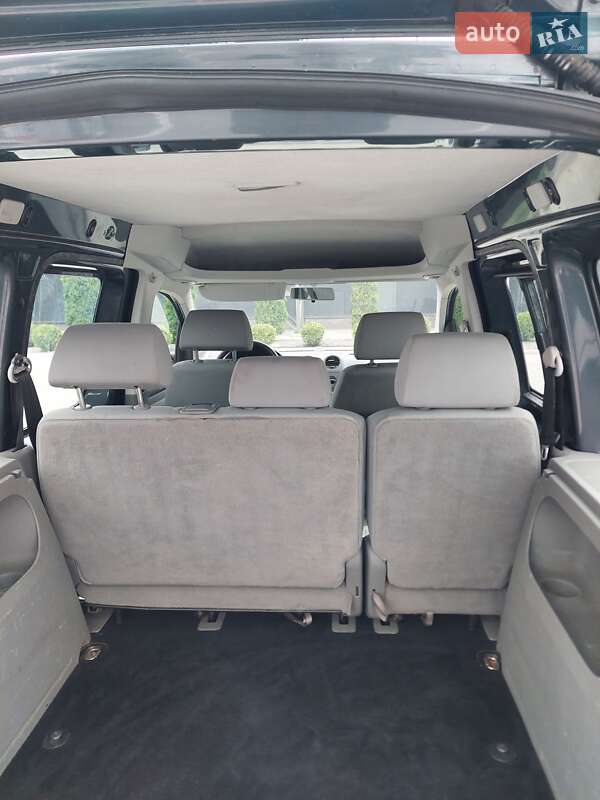 Минивэн Volkswagen Caddy 2010 в Виннице