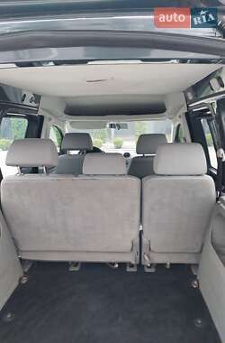 Минивэн Volkswagen Caddy 2010 в 