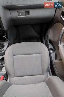 Минивэн Volkswagen Caddy 2013 в 