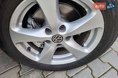 Минивэн Volkswagen Caddy 2011 в 