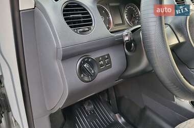 Минивэн Volkswagen Caddy 2011 в 