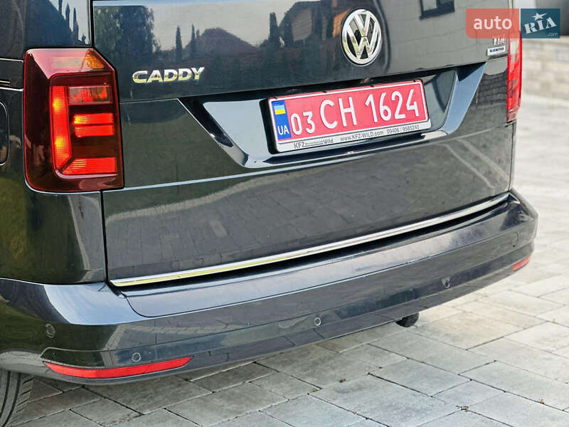Мінівен Volkswagen Caddy 2015 в Луцьку