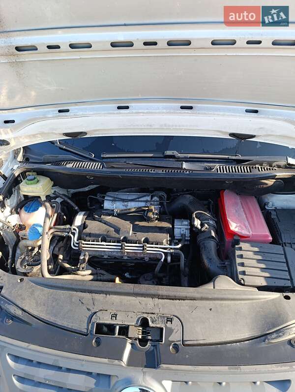 Мінівен Volkswagen Caddy 2009 в Любомлі