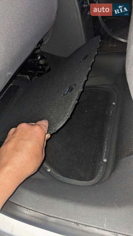 Мінівен Volkswagen Caddy 2013 в Ківерцях