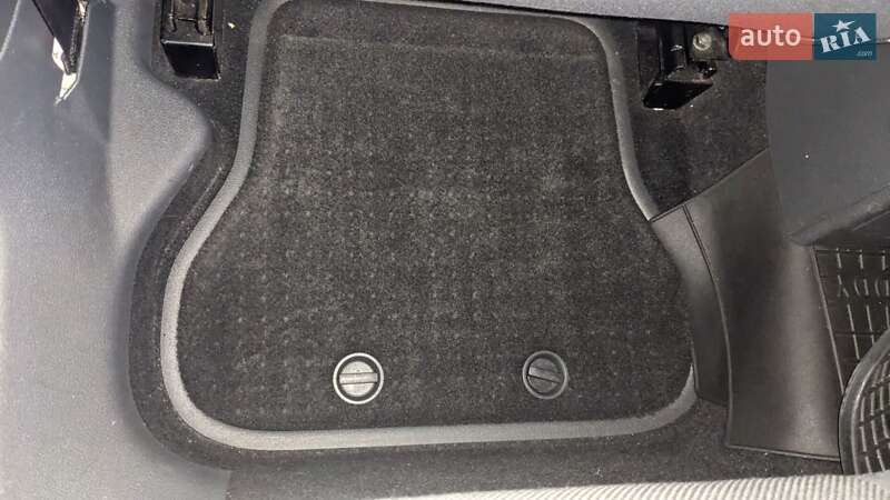 Мінівен Volkswagen Caddy 2013 в Ківерцях