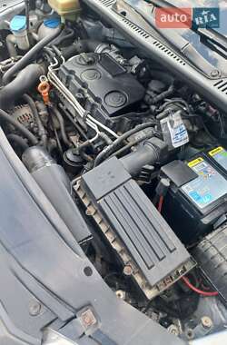 Минивэн Volkswagen Caddy 2008 в 