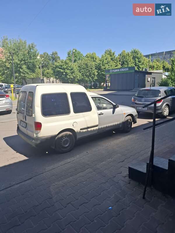 Мінівен Volkswagen Caddy 2003 в Львові