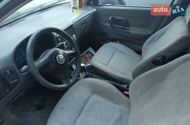 Пикап Volkswagen Caddy 2000 в 