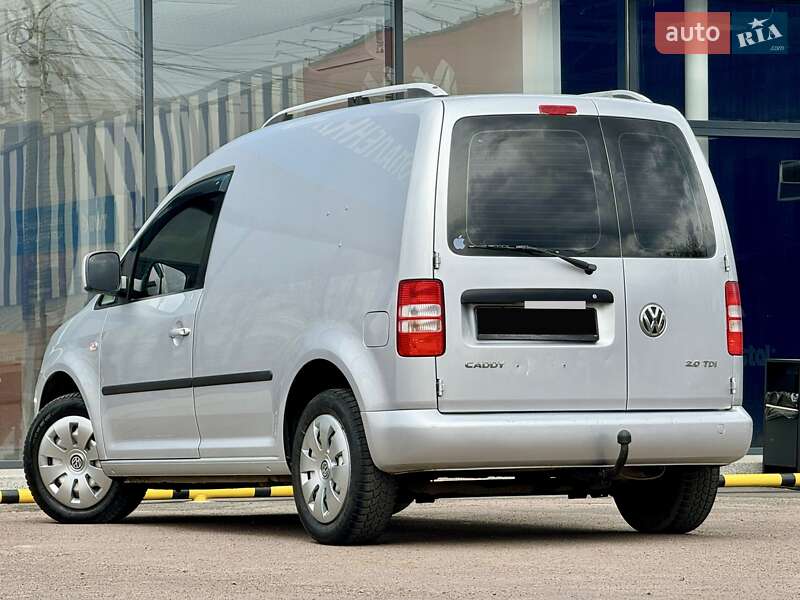 Грузовой фургон Volkswagen Caddy 2016 в Одессе