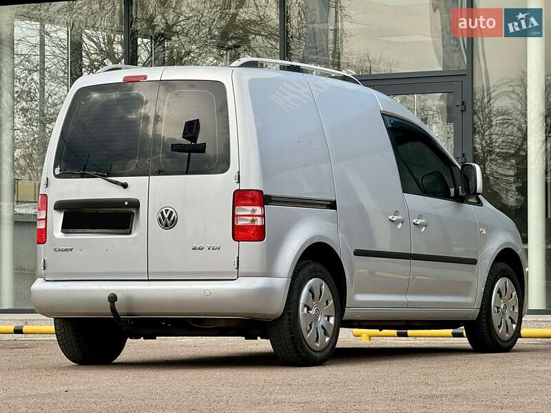 Грузовой фургон Volkswagen Caddy 2016 в Одессе