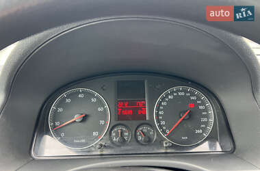 Минивэн Volkswagen Caddy 2006 в 