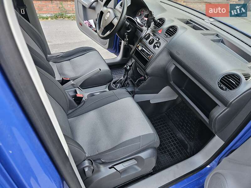 Минивэн Volkswagen Caddy 2008 в Виннице