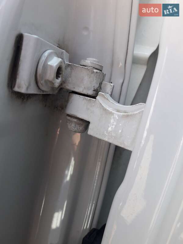 Минивэн Volkswagen Caddy 2013 в Костополе фото 47 Минивэн Volkswagen Caddy 2013 в Костополе