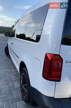 Минивэн Volkswagen Caddy 2016 в 