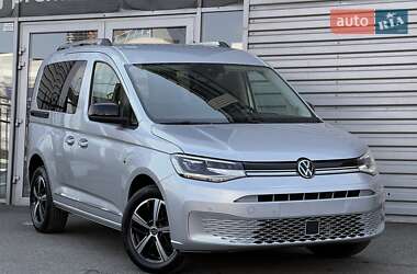Минивэн Volkswagen Caddy 2024 в Киеве
