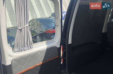 Минивэн Volkswagen Caddy 2011 в 
