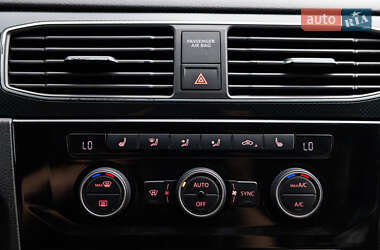 Минивэн Volkswagen Caddy 2016 в 